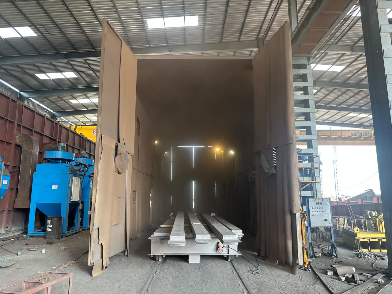 Enclosed blasting shop at the Ambala works
